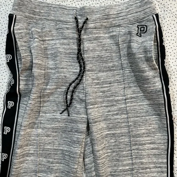 VS PINK High Waist Classic Joggers - Picture 5 of 8